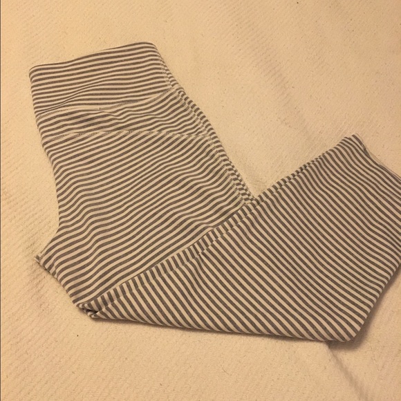 Grey and white stripe work out Capri