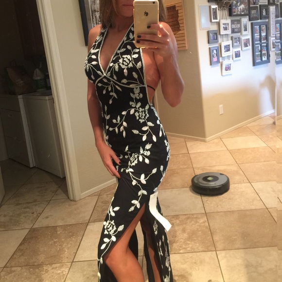 Beautiful formal gown!