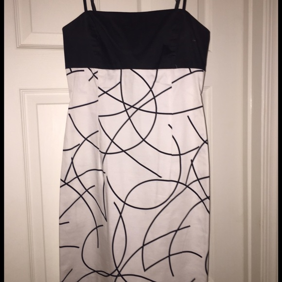Cute black & white sundress