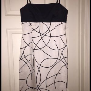 Cute black & white sundress