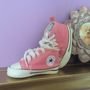 Soft sole PINK converse - baby girl Size 1