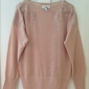 Elle sweater