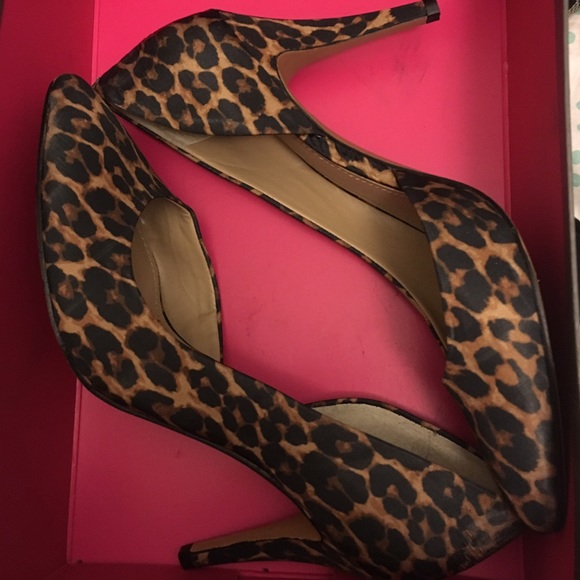 Vince Camuto Halona pump