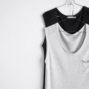 Heather Gray + Black Tee