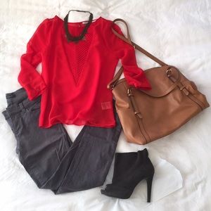 🙀NEW MARKDOWN!!!😻 Kimchee Blue Sheer Crepe Top