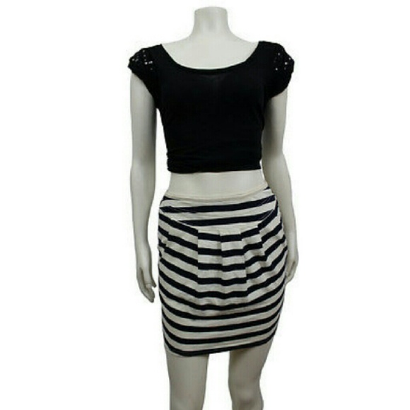 NWT Urban Outfitters Cooperative pleated skirt 2