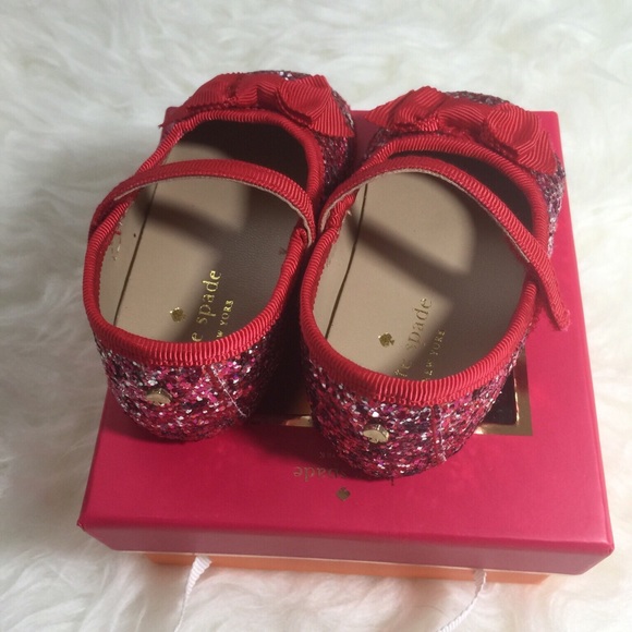Kate Spade Baby Glitter Crib Shoes With Bow - Picture 3 of 4