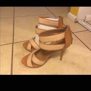 Brand new tan heels