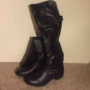 Black knee high boots