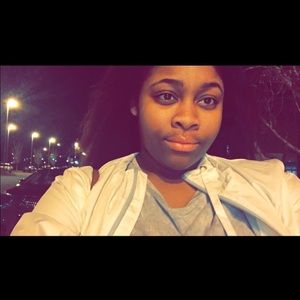 Meet your Posher, Imani