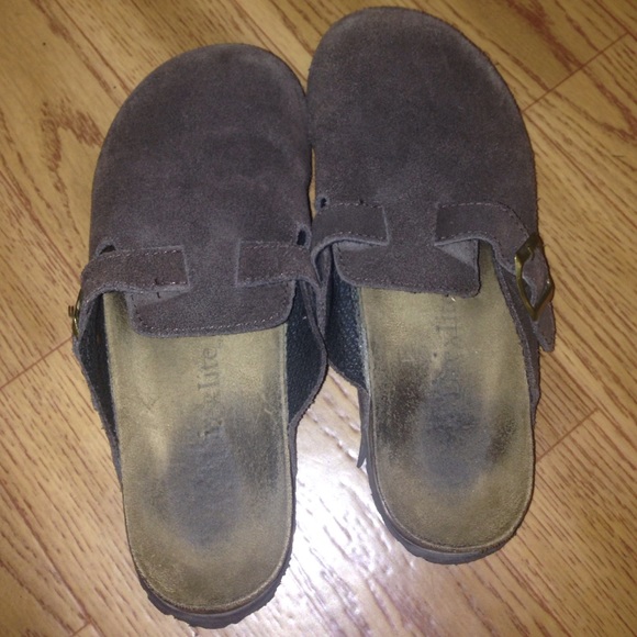 SLIP ONS