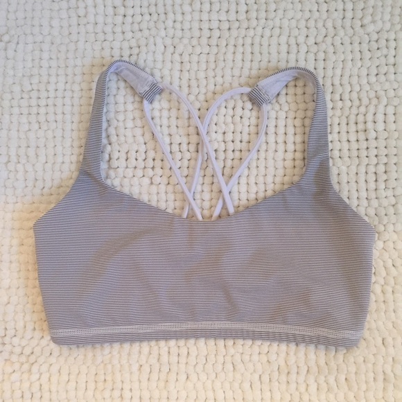 Striped Lululemon "Free To Be" Sports Bra🎈