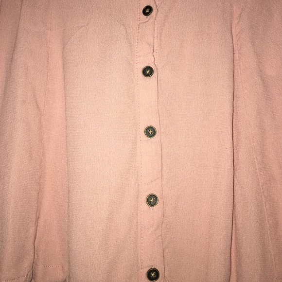 Peach colored button skirt - Picture 2 of 2