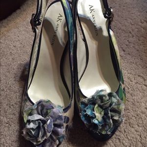 Colorful peep toe heels