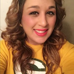 Meet your Posher, Kaylee