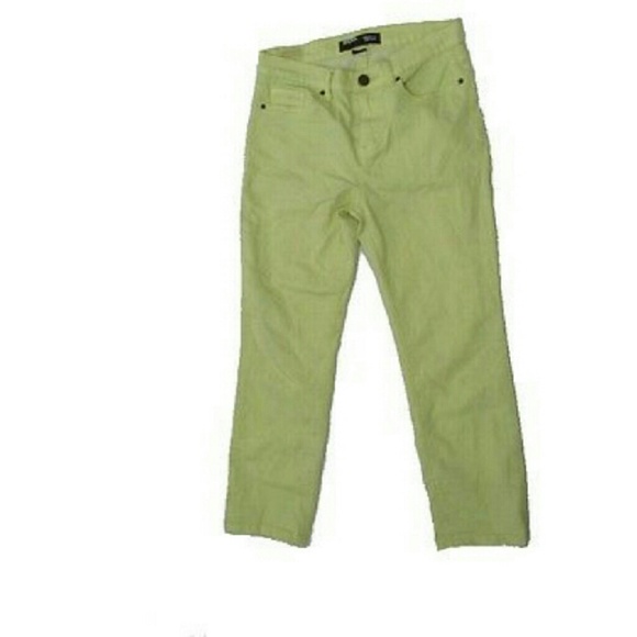 Urban Outfitters BDG cropped jeans 29x30