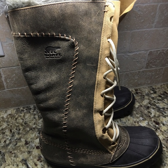 BNWT Sorel Cate the Great boots size 9
