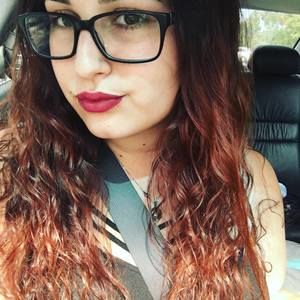 Meet your Posher, Lizzie