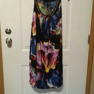 Knee length sleeveless dress