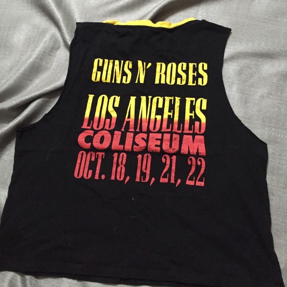 Guns & Roses Tanktop - Picture 2 of 2