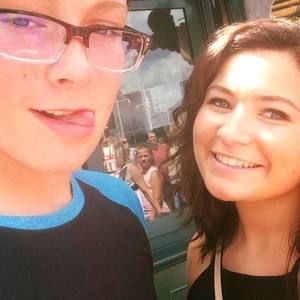 Meet your Posher, Brook