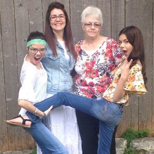 Meet your Posher, Kimberly