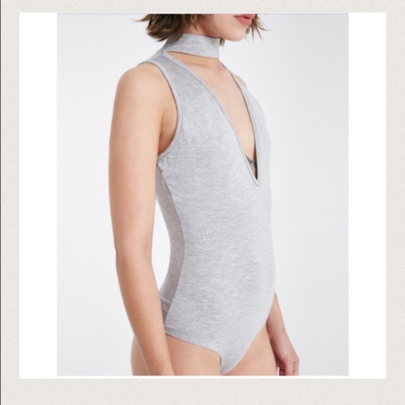 Choker Neck Bodysuit ✨