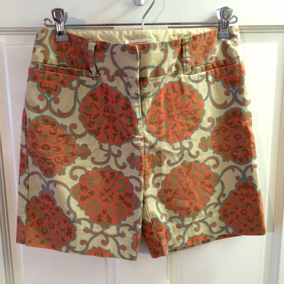 SALE Size 2 Medallion Print Fun Summer Shorts