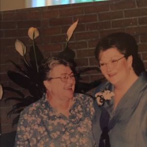 Meet your Posher, Anne