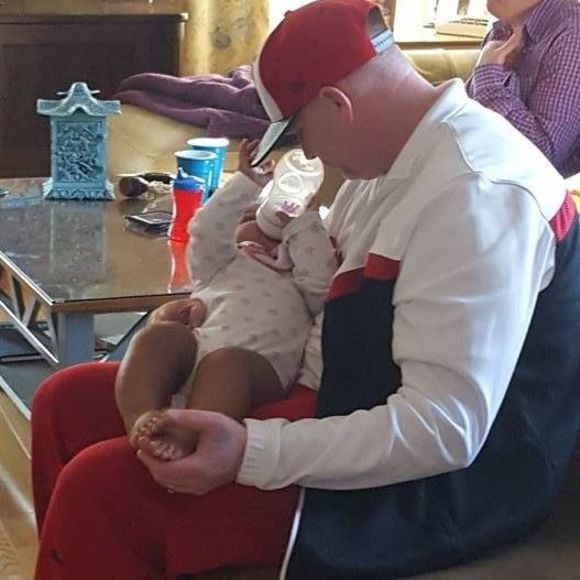 Meet your Posher, Raymond