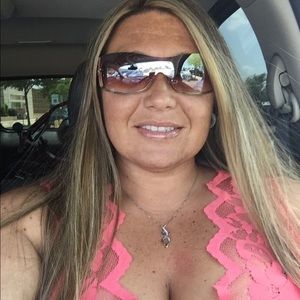 Meet your Posher, Brandi