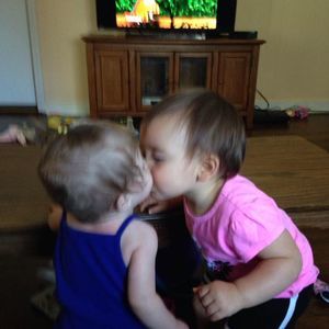 Meet your Posher, Leslie