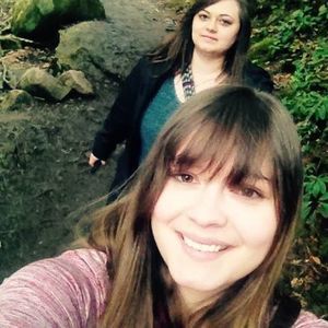 Meet your Posher, Naomi