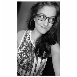 Meet your Posher, Casey