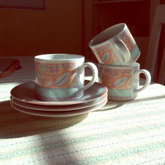 Vintage Mug Set