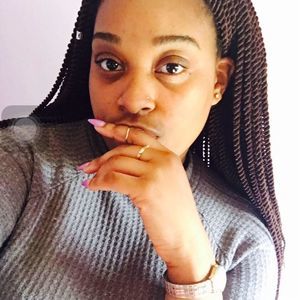 Meet your Posher, Lyncenia