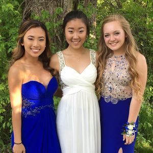 Meet your Posher, Elayna