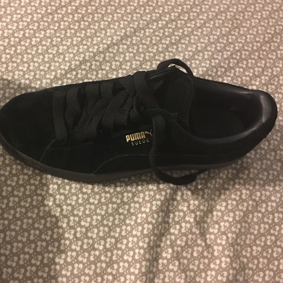 Suede Classic + Mono Iced Pumas - Picture 3 of 4