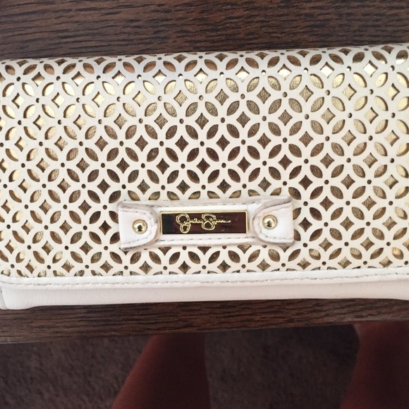 Jessica Simpson wallet