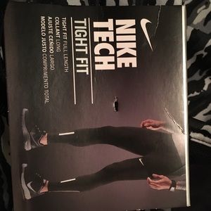 Nike Tech Tight Fit Men's Running Pant