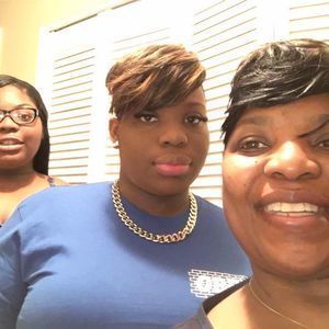 Meet your Posher, Charlotte