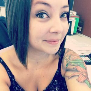 Meet your Posher, Nikki