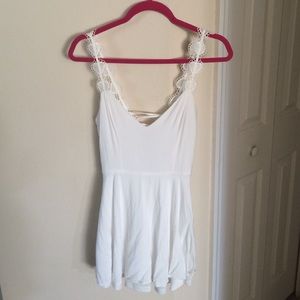 Tobi size medium white dress
