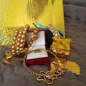 Meet your Posher, Leotta