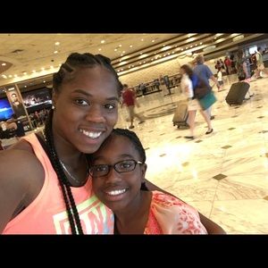 Meet your Posher, Victoria