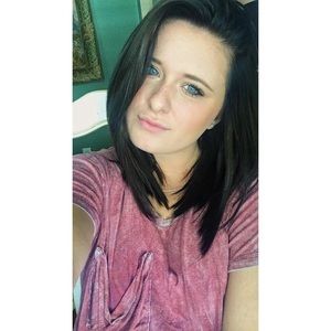 Meet your Posher, Jordyn