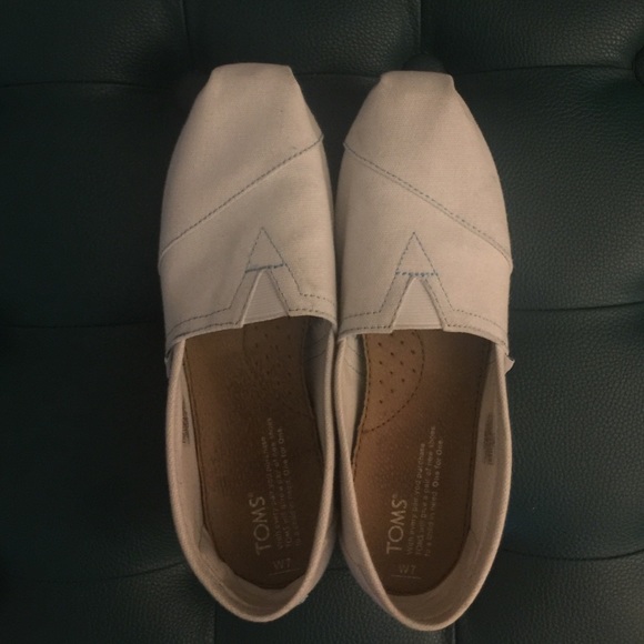 Women's Toms Shoes