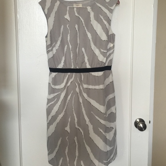 LOFT dress size M