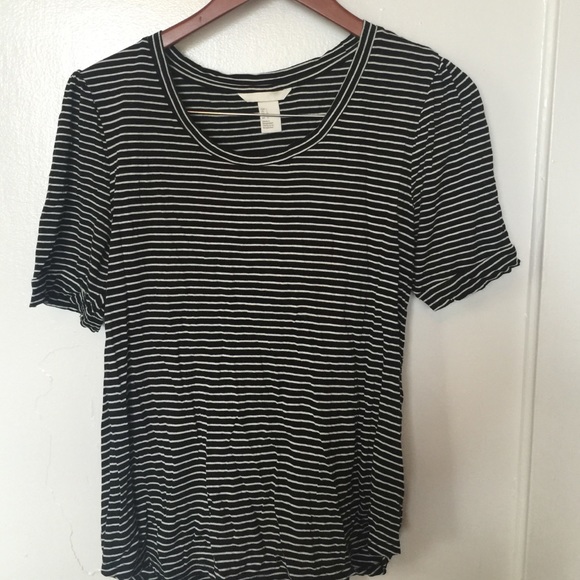 H&M tee size L