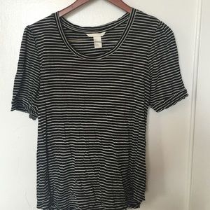 H&M tee size L